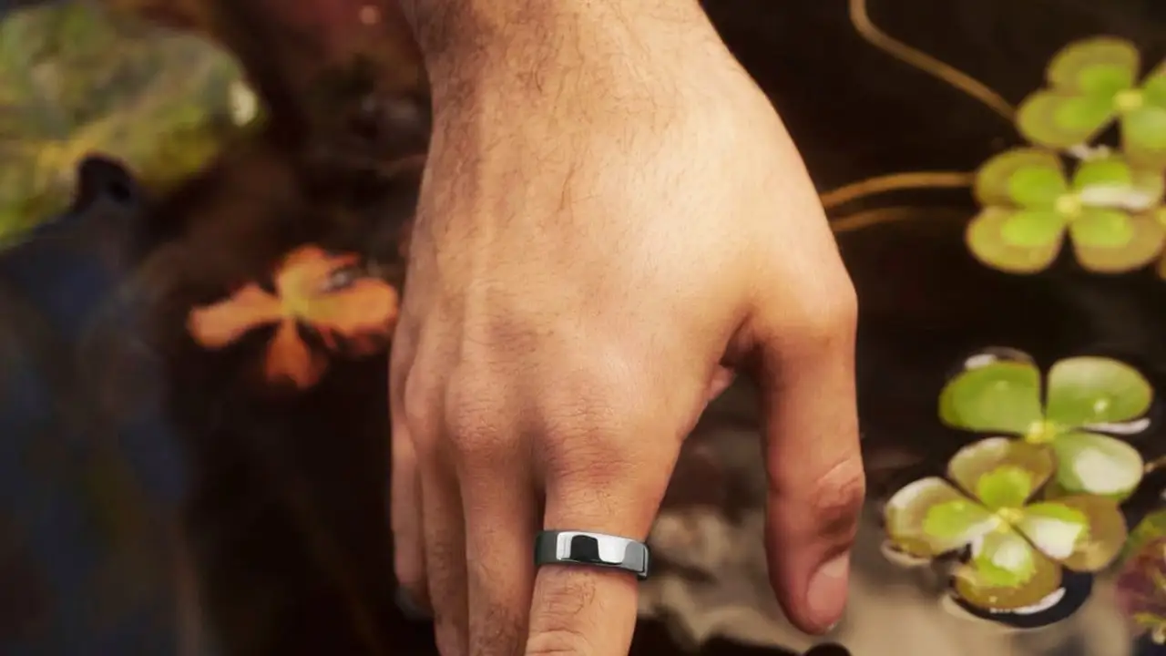 سامسونج تطلق Galaxy Ring 2 مع بطارية تدوم 10 أيام في مواجهة iPhone.